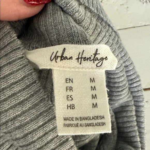 Gray Ribbed Turtleneck Sweater - Picture 6 of 6